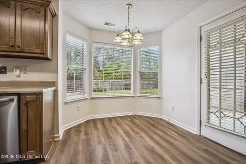 Other - 7238 Crape Myrtle Dr, Olive Branch, MS 38654 photo 4 of 8