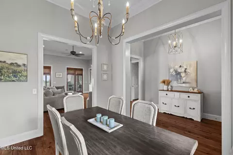 Dining - 1004 Sapphire Xing, Flowood, MS 39232 photo 3 of 4