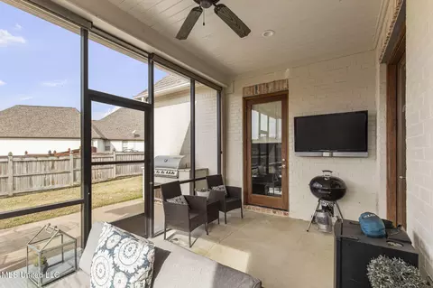 Exterior - 1004 Sapphire Xing, Flowood, MS 39232 photo 7 of 12