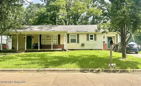 Other - 809 Robertson St, Brookhaven, MS 39601 photo 7 of 17