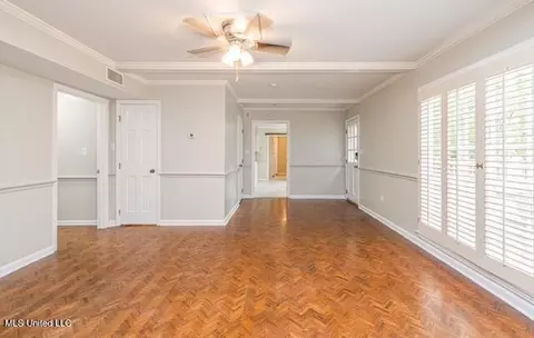 Living - 5477 River Thames Pl, Jackson, MS 39211 photo 4 of 4