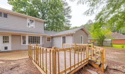 Exterior - 5477 River Thames Pl, Jackson, MS 39211 photo 4 of 4
