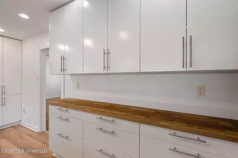 Kitchen - 1005 S Jackson St, Brookhaven, MS 39601 photo 4 of 5