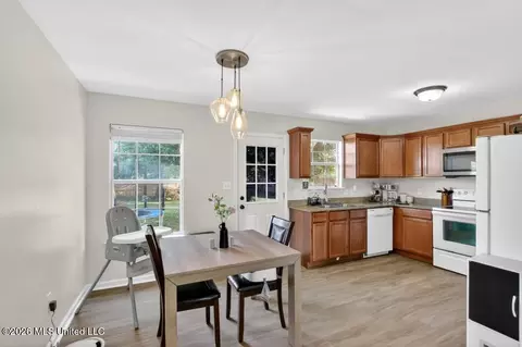 Other - 4 Arbor Bend Dr, Picayune, MS 39466 photo 2 of 8