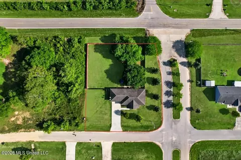 View/Area - 4 Arbor Bend Dr, Picayune, MS 39466 photo 4 of 4