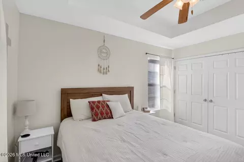 Bedroom - 4 Arbor Bend Dr, Picayune, MS 39466 photo 3 of 5