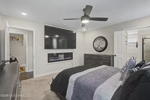 Bedroom - 4960 Reunion Dr, Walls, MS 38680 photo 2 of 5