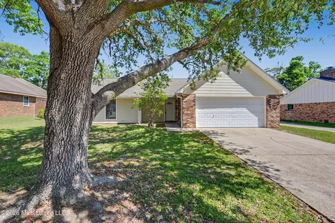 15244 Ginger Cv, Gulfport, MS 39503