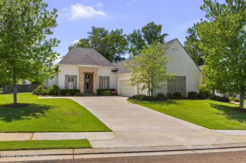 100 Camden Vale, Madison, MS 39110