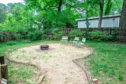 Exterior - 1602 Saint Ann St, Jackson, MS 39202 photo 4 of 4