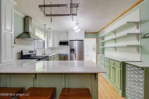 Kitchen - 9124 Wire Rd, Vancleave, MS 39565 photo 1 of 2