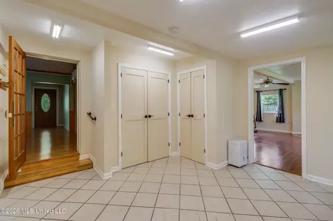 Entry Way - 9124 Wire Rd, Vancleave, MS 39565 photo 1 of 1