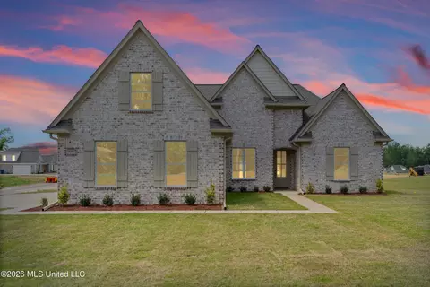 3483 E Clair Cir, Hernando, MS 38632