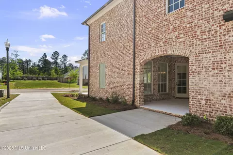 Exterior - 109 Commonwealth Dr, Madison, MS 39110 photo 11 of 11