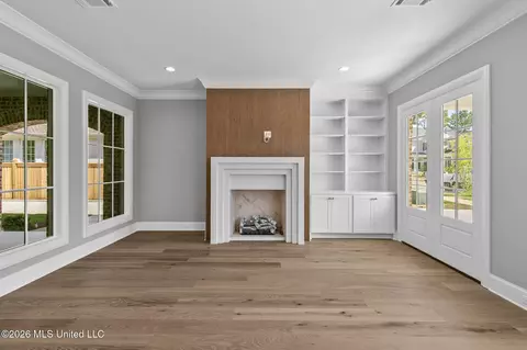 Living - 109 Commonwealth Dr, Madison, MS 39110 photo 3 of 8