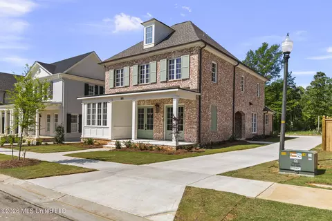 Exterior - 109 Commonwealth Dr, Madison, MS 39110 photo 2 of 11