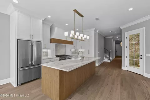 Kitchen - 109 Commonwealth Dr, Madison, MS 39110 photo 2 of 11