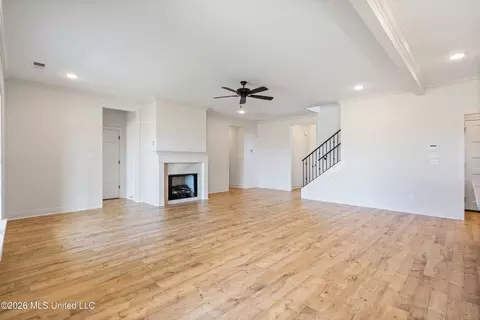Living - 3455 E Clair Cir, Hernando, MS 38632 photo 3 of 3
