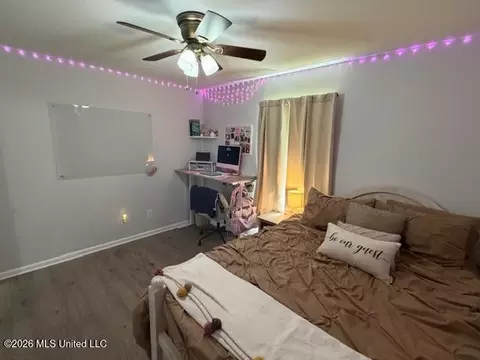 Bedroom - 306 Swan Dr, Brandon, MS 39047 photo 5 of 6