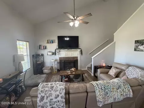 Living - 306 Swan Dr, Brandon, MS 39047 photo 1 of 2