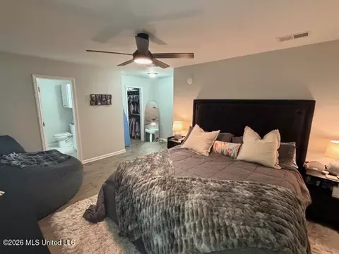 Bedroom - 306 Swan Dr, Brandon, MS 39047 photo 2 of 6