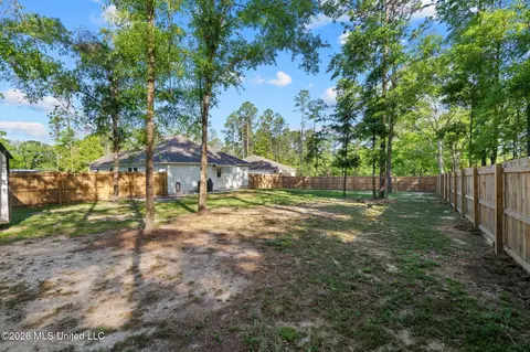 Exterior - 4164 Old Mobile Hwy, Lucedale, MS 39452 photo 5 of 8