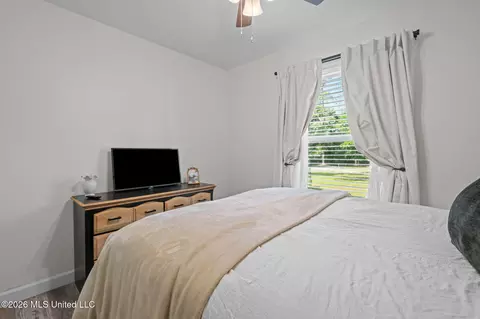 Bedroom - 4164 Old Mobile Hwy, Lucedale, MS 39452 photo 1 of 4