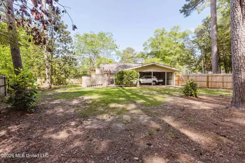 Exterior - 5247 Suffolk Cir, Jackson, MS 39211 photo 9 of 9