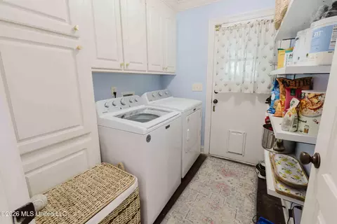 Other - 5247 Suffolk Cir, Jackson, MS 39211 photo 5 of 7