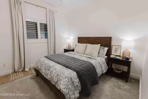 Bedroom - 5247 Suffolk Cir, Jackson, MS 39211 photo 4 of 4