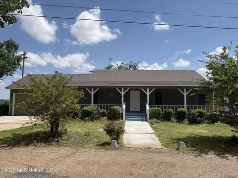 161 Smith Rd, Cleveland, MS 38732