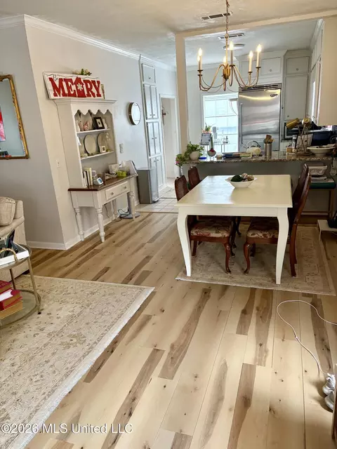 Dining - 112 Armonde Ct, Madison, MS 39110 photo 1 of 4