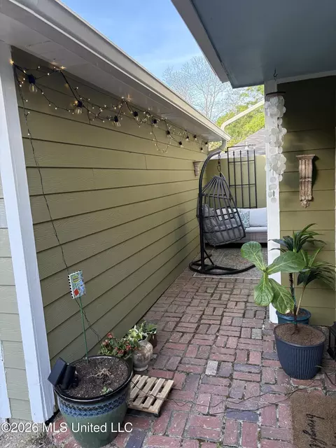 Exterior - 112 Armonde Ct, Madison, MS 39110 photo 4 of 4