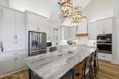 Kitchen - 333 Beaverdam Rd, Camden, MS 39045 photo 1 of 4