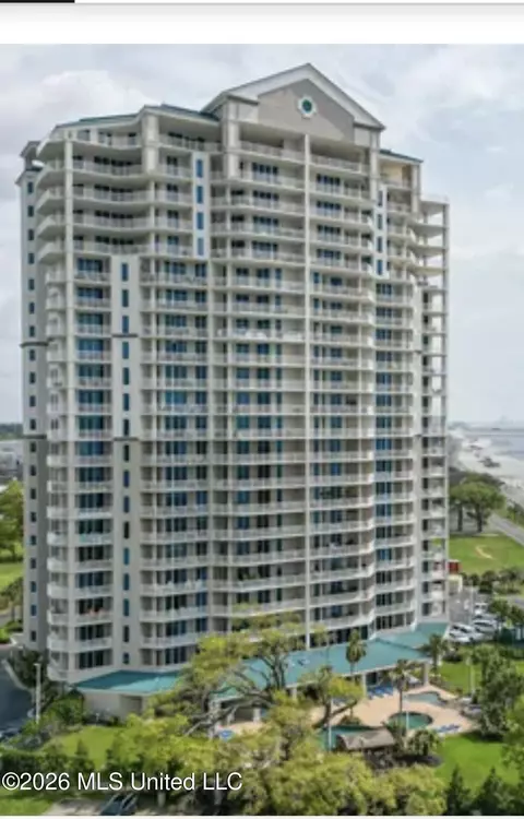 2668 Beach Blvd #206, Biloxi, MS 39531