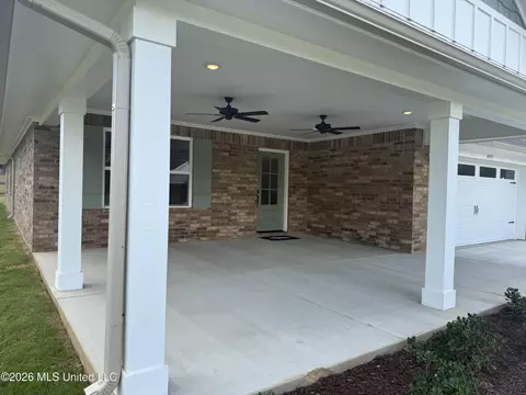 Exterior - 8997 Jackson Ln, Olive Branch, MS 38654 photo 2 of 2