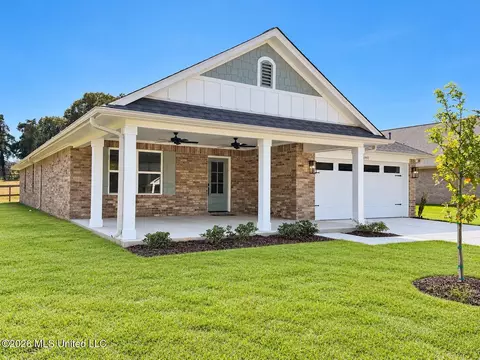 Exterior - 8997 Jackson Ln, Olive Branch, MS 38654 photo 2 of 2