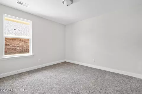 Bedroom - 8997 Jackson Ln, Olive Branch, MS 38654 photo 2 of 3