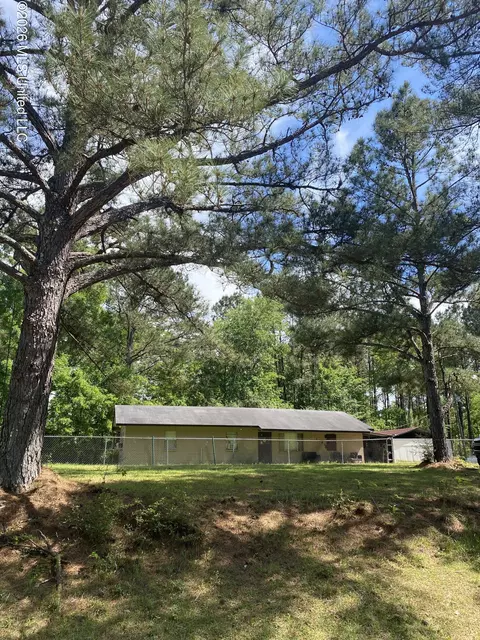 2342 Ferguson Mill Rd, New Hebron, MS 39140