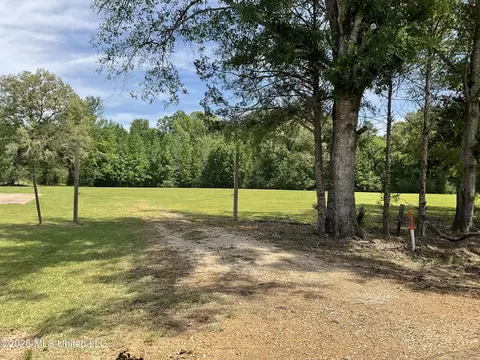 12007 Highway 16 E, Benton, MS 39039 photo 3