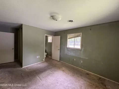 Bedroom - 3236 Woodview Dr, Jackson, MS 39212 photo 7 of 8