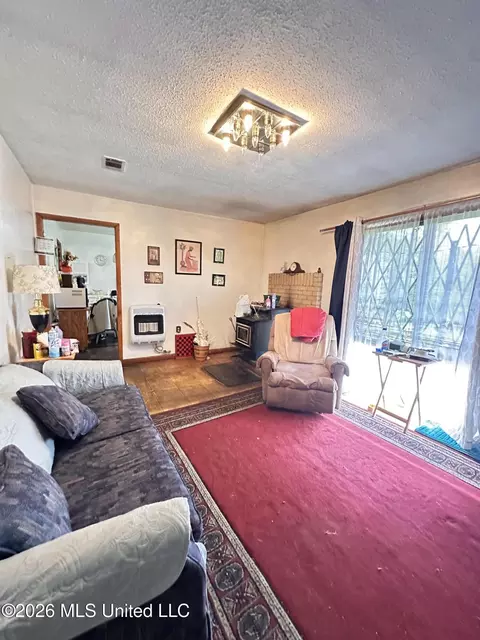 Living - 377 Hall Rd, Forest, MS 39074 photo 3 of 3