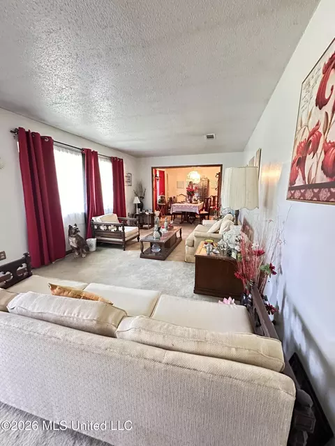Living - 377 Hall Rd, Forest, MS 39074 photo 1 of 3