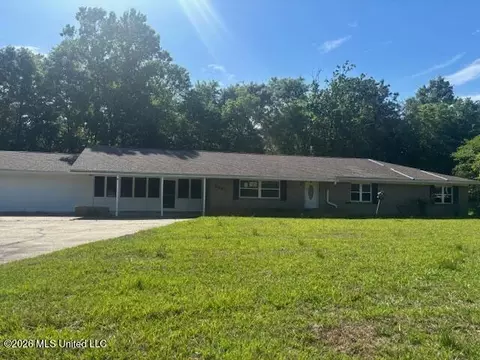 6221 Ball Park Rd, Pass Christian, MS 39571