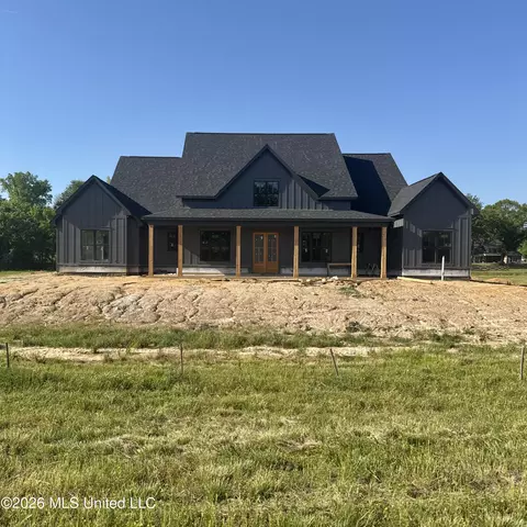 13654 Louise Cv, Byhalia, MS 38611