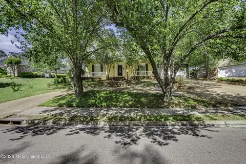 Other - 208 Azalea Ct, Brandon, MS 39047 photo 3 of 16