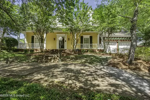 208 Azalea Ct, Brandon, MS 39047