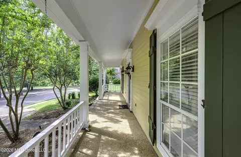 Exterior - 208 Azalea Ct, Brandon, MS 39047 photo 4 of 12