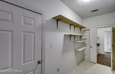 Other - 208 Azalea Ct, Brandon, MS 39047 photo 11 of 16