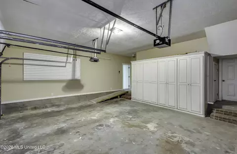 Other - 208 Azalea Ct, Brandon, MS 39047 photo 15 of 16
